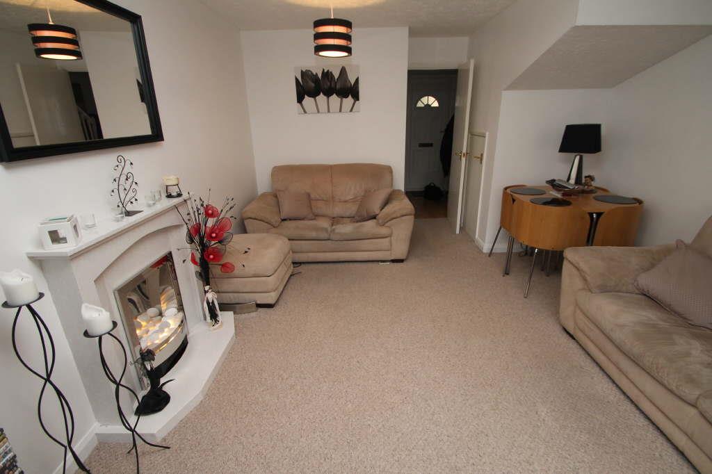 Trentishoe Crescent, Furzton, Milton Keynes
